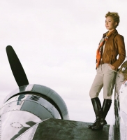 0302 hayden panettiere as amelia earhart li.thumbnail