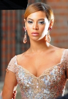 Beyonce y su curvilinea figura filma promo para su concierto 