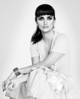 Penelope Cruz posa en las nuevas promos de Mango