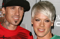 Pink y Carey Hart en la T-Mobile Party en LA… lovely