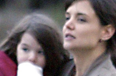 Katie Holmes y Suri en Australia