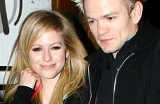 Avril Lavigne y su esposo Deryck Whibley se separan – CONFIRMADO!