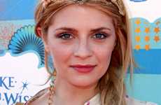 Mischa Barton pasa mala noche en un bar