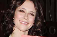 Jennifer Love Hewitt le dedica su libro a su ex Jamie Kennedy