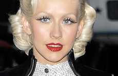 Christina Aguilera revela que le atraen las mujeres – Company Magazine