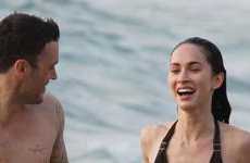 Megan Fox HOT HOT en Bikini en Hawaii