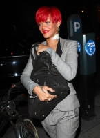 FP 5564507 Rihanna CWNY 081010.thumbnail