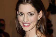 Anne Hathaway cambia de look! Corta su cabellera