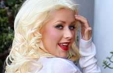 Christina Aguilera tiene un estilo de vida gay? |Xtina has a gay lifestyle?|