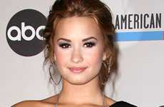 Demi Lovato busca ayuda psiquiatrica WHAT? |Demi: Bye Tour and Hello Treatment|