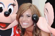 Demi Lovato entra a rehab porque… |Why Demi Lovato enters rehab?|