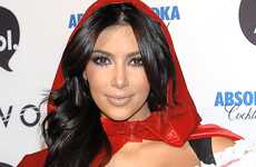 Kim Kardashian canta? OMG!|Kim K recording an album?|