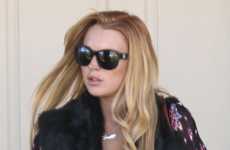 Lindsay Lohan sale de rehab y se muda al lado de Samantha Ronson