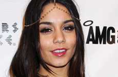 Fashion Fail: Vanessa Hudgens promociona Sucker Punch en Pure