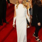 Celebs en el Alexander McQueen Savage Beauty Gala en el Met