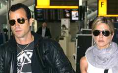 Jennifer Aniston & Justin Theroux tomados de la mano! Pics!