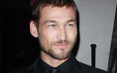 El actor de Spartacus, Andy Whitfield muere de linfoma a los 39