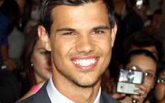 Taylor Lautner se conmueve viendo Breaking Down… WHAT?