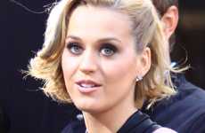 Katy Perry preocupada de molestar a sus religiosos padres