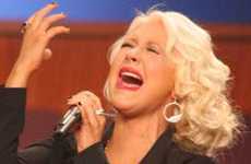 WTF? Christina Aguilera vuelve a ser noticia… Funeral de Etta James