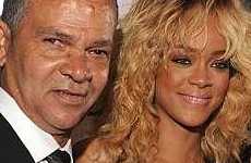 He aqui la explicación! El padre de Rihanna aprueba a Chris Brown… OMG!