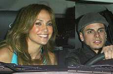 Jennifer Lopez le regala una Dodge Ram a Casper Smart