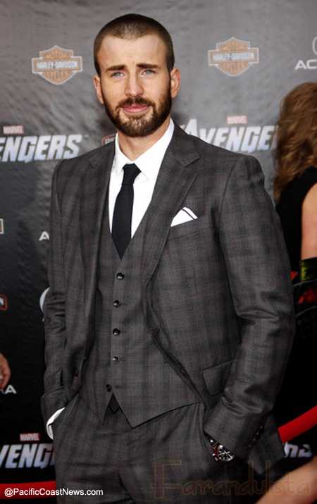 Chris Evans Premiere Avengers LA