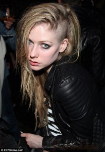 avril new look