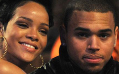 Rihanna y Chris Brown se besan en público en un yate…