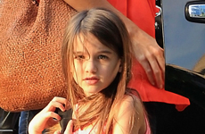 Suri Cruise a una escuela católica?