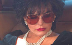 Lindsay Lohan como Liz Taylor para Liz & Dick