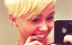 Oooh… Miley Cyrus corta su cabello!! Nuevo look!!!