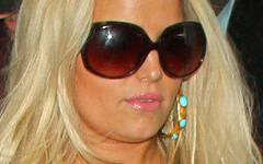 A Jessica Simpson le hieren las burlas sobre su peso