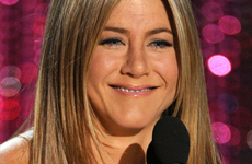 El secreto de Jen Aniston para estar estilizada… ok