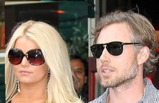 Eric Johnson engaña a Jessica Simpson con su ex?