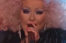 Christina Aguilera debuta nuevo single en The Voice