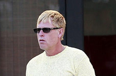 Joe Simpson: No soy gay!