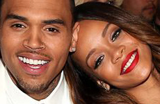 Chris Brown confirma relación con Rihanna: She loves me!