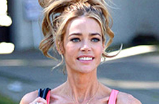 Denise Richards defiende su extrema delgadez – Tengo una vida sana