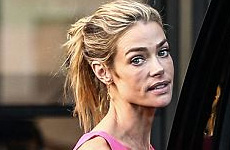 OMG!! Denise Richards está esquelética!!