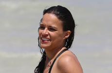 Michelle Rodriguez en Bikini en las playas de Miami