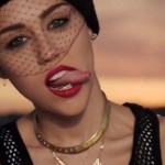 6346456-miley-can't-stop