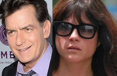 Charlie Sheen y Selma Blair en guerra – Selma Despedida!?