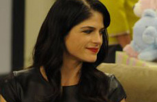 Selma Blair fuera de Anger Management!