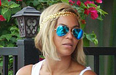 A Beyonce le tomó una semana volver a sus pelucas