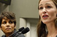 Jennifer Garner y Halle Berry unidas solicitan Ley contra los paparazzi