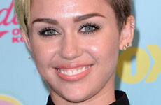 So Miley Cyrus ya se cansó de su horrible corte de cabello