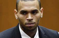 Chris Brown entra a rehab para controlar su ira