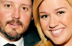 Kelly Clarkson embarazada de su esposo Brandon Blakstock!!