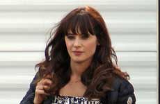 Zooey Deschanel es una Mean Girl en el set?